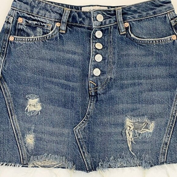 Free People Denim Jean Mini Skirt Women’s Size 26 Button Front We The Free - Picture 3 of 9
